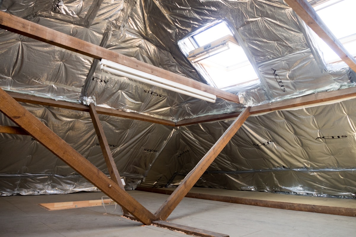 Energy efficient home with insulation